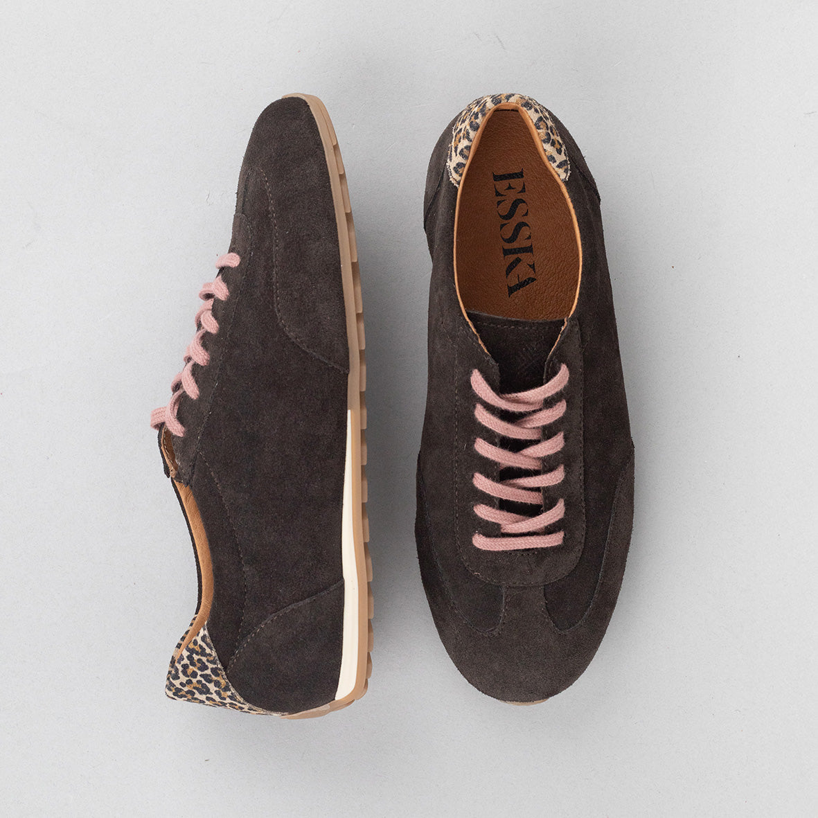 Benny Chocolate Trainer by Esska