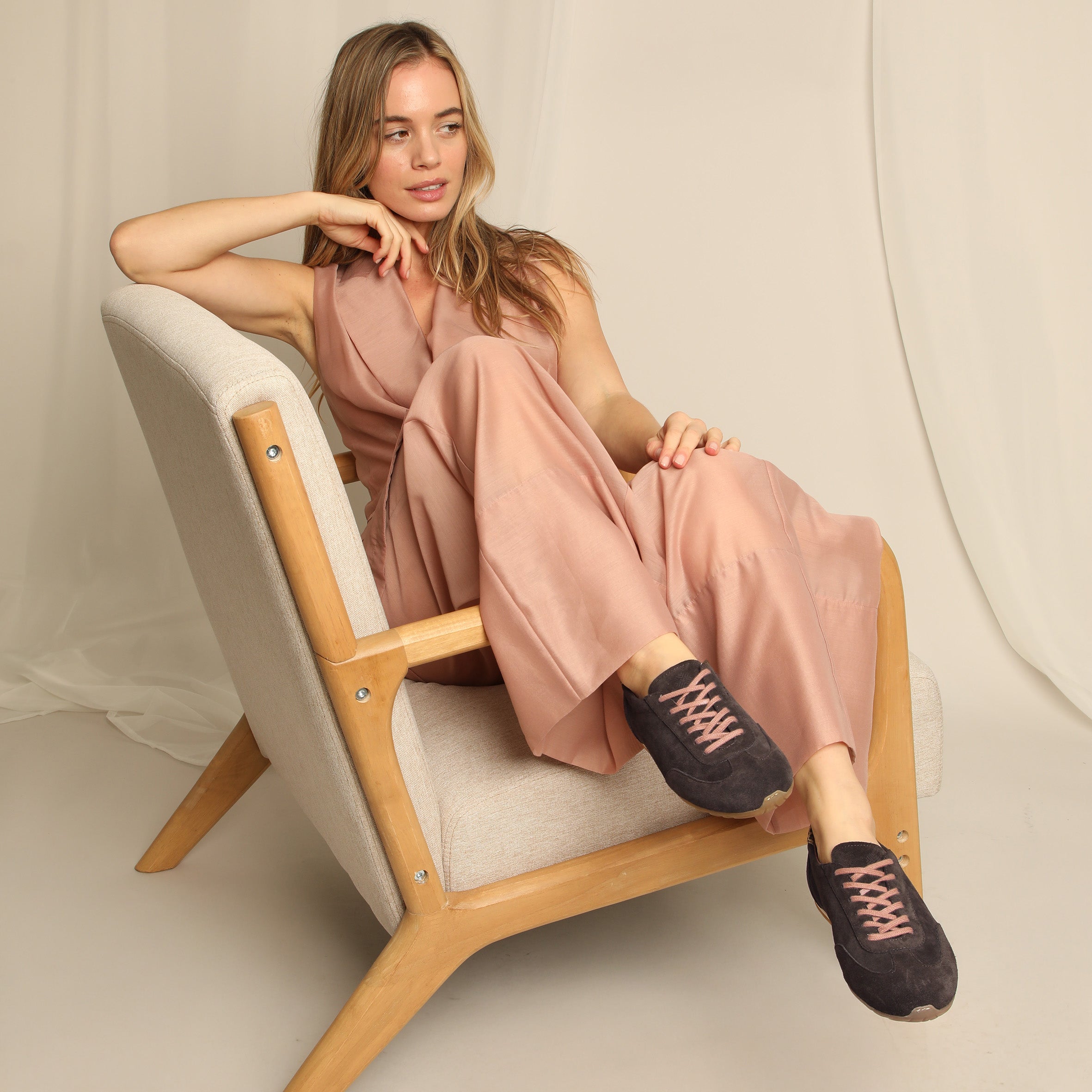 Benny Chocolate Trainer by Esska