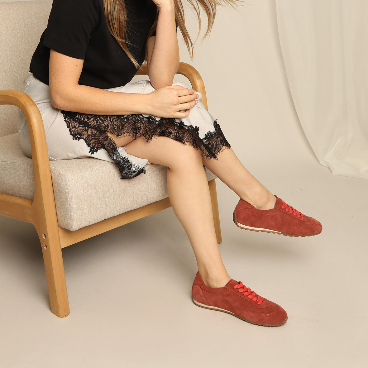 Benny Rust Trainer by Esska