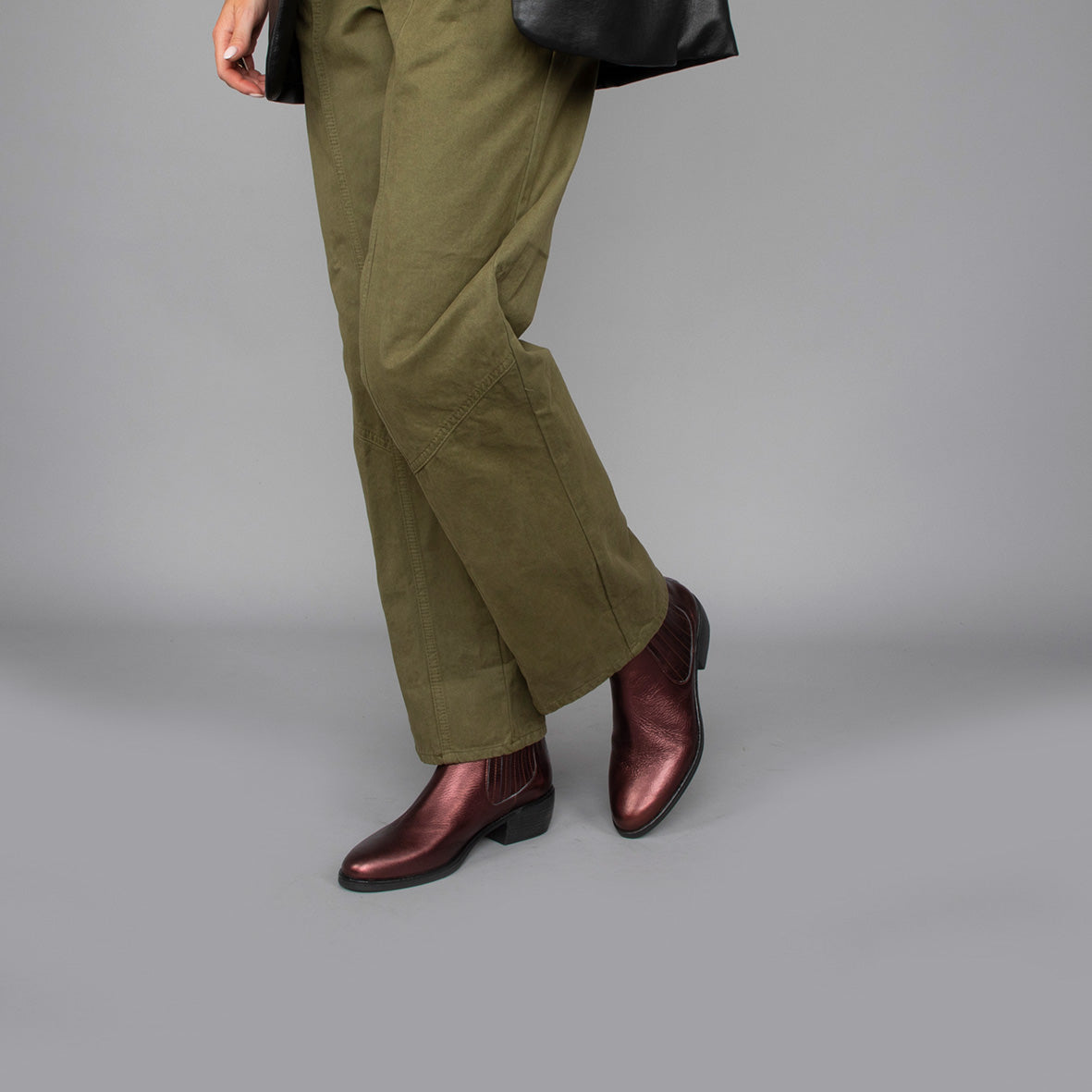 Bettina Plum Metallic