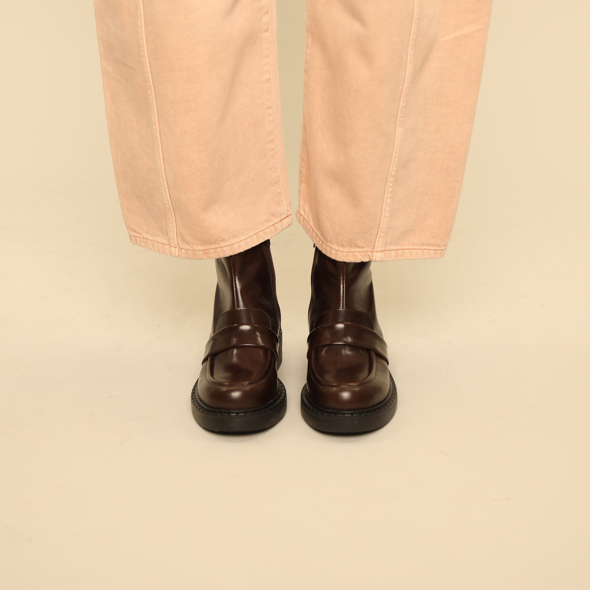 Bista Dark Brown
