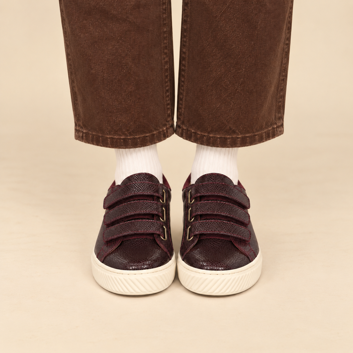 Narla Bordeaux Rept Trainer by Esska