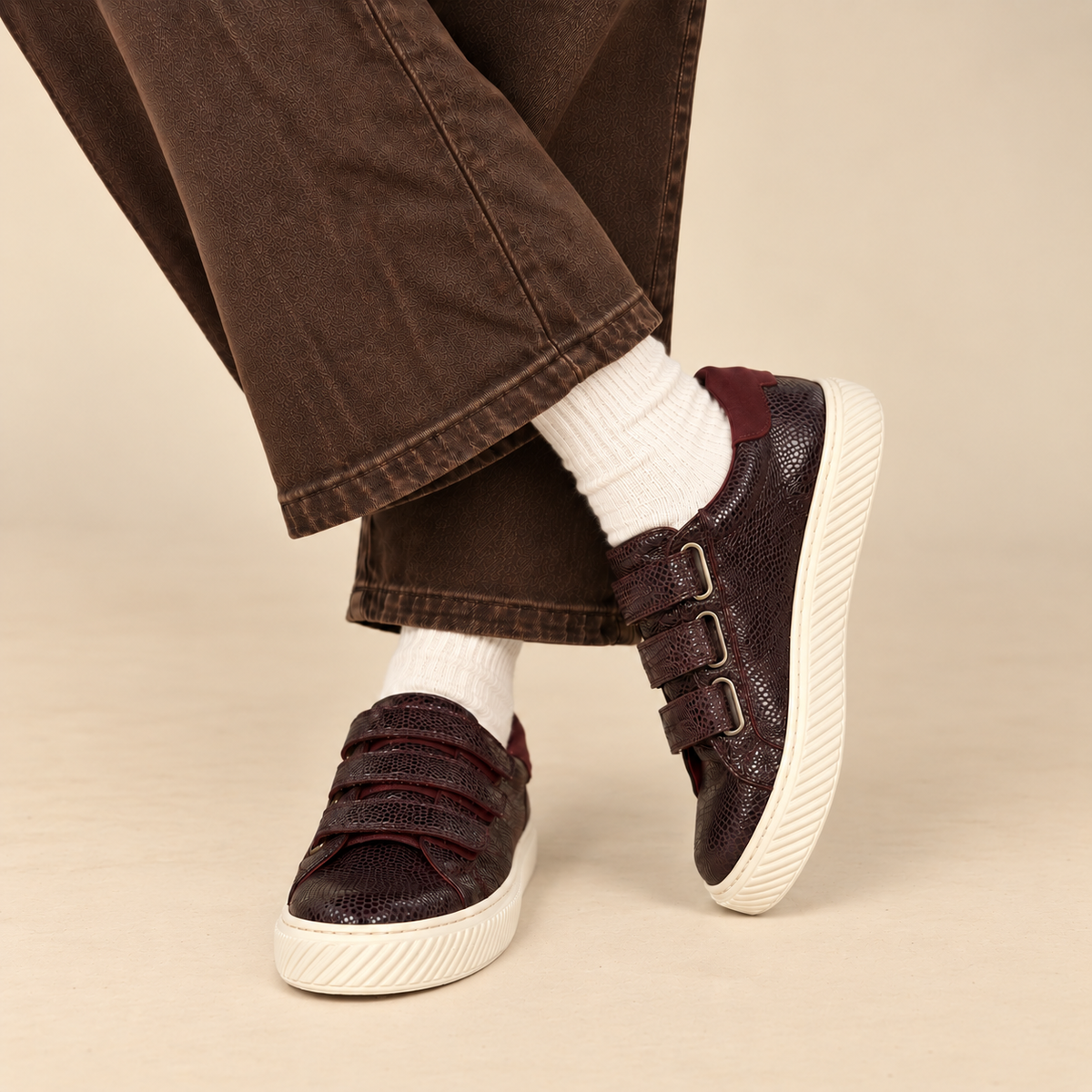 Narla Bordeaux Rept Trainer by Esska