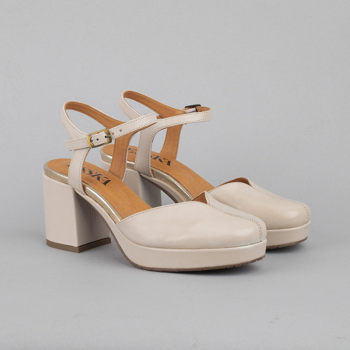 Carol WIDE Stone Mid Shoe by Esska