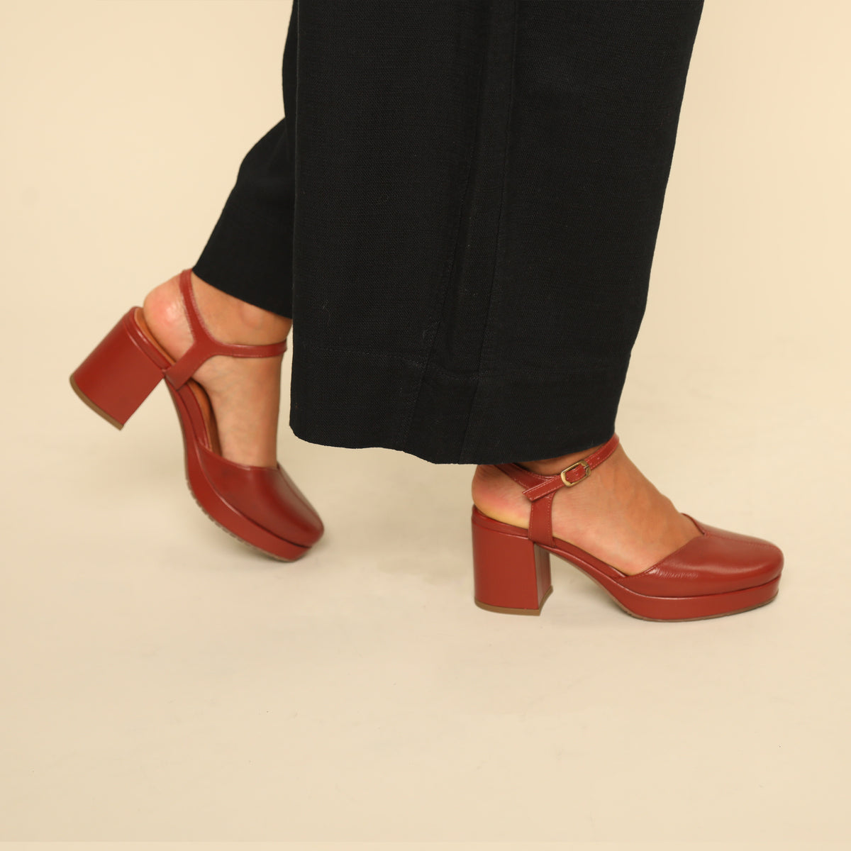 Carol Rosewood Mid Shoe by Esska