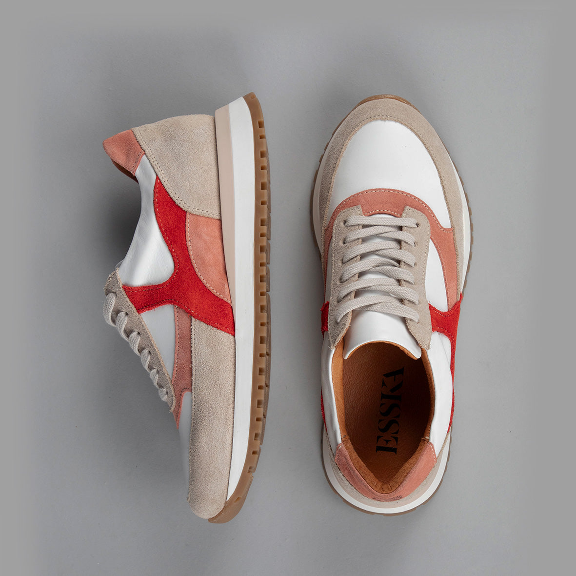 Cinda White & Rose Trainer by Esska