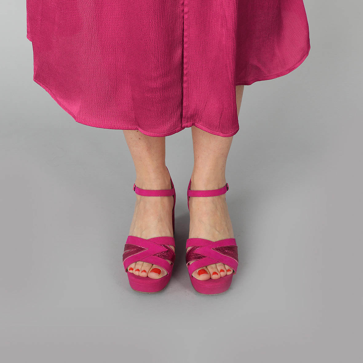 Cleo Fuchsia Mid Sandal by Esska