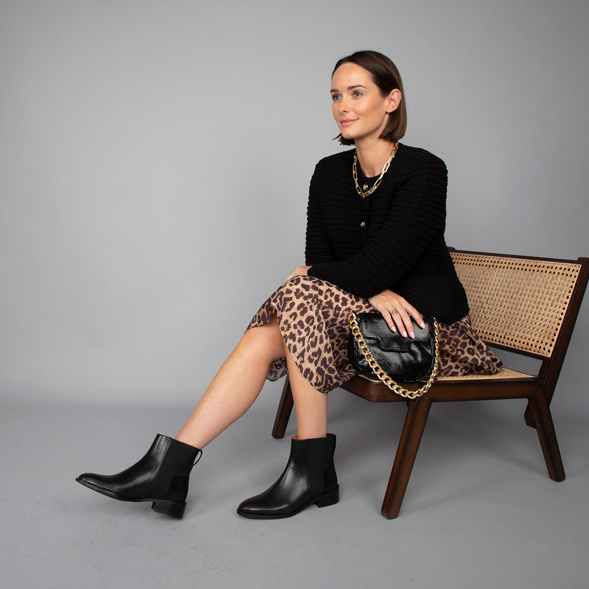 Dawn Black | ESSKA