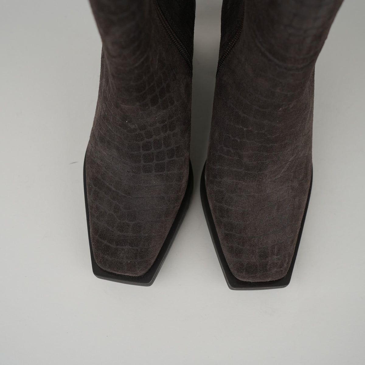 Sample - Ghalia Coffee Emboss - Size 37 (UK4)
