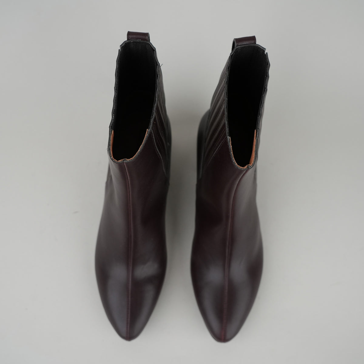 Sample - Kia Vegan Coffee Nappa - Size 37 (UK4)