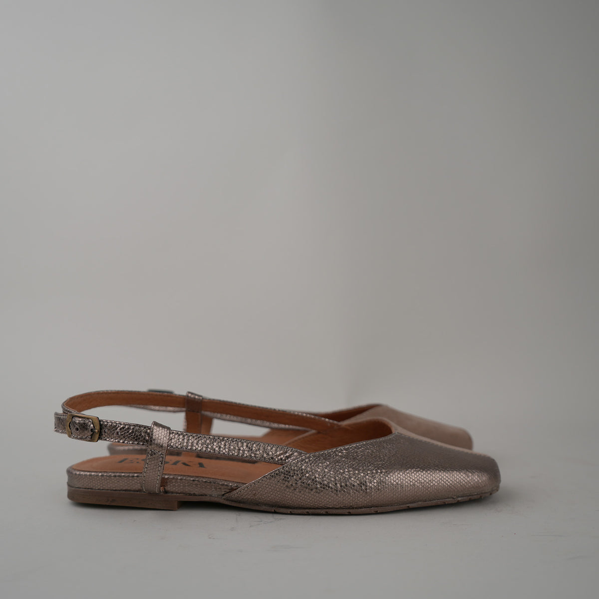 Sample - Imogen Taupe - Size 37 (UK4)