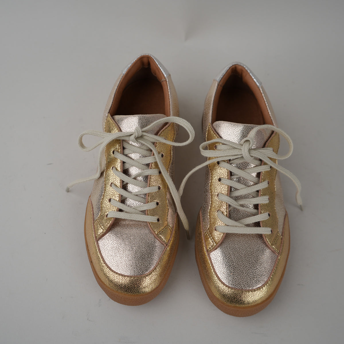 Sample - Olly Metallic Multi - Size 37 (UK4)