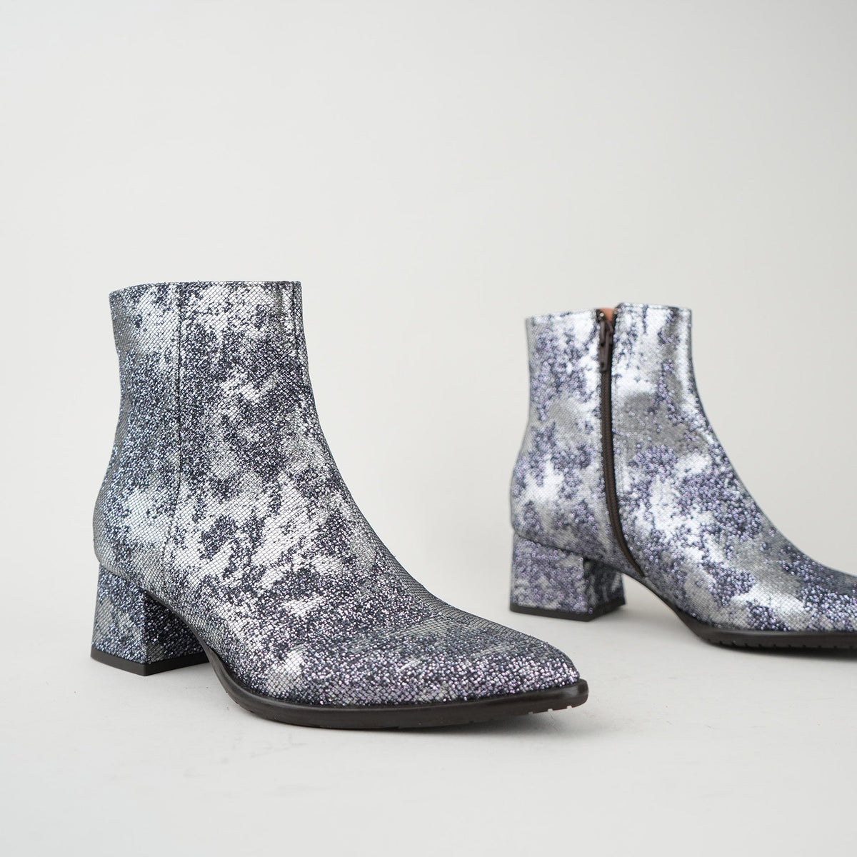 Sample - Luka Vegan Glitter Steel - Size 37 UK4 Low Boot by Esska