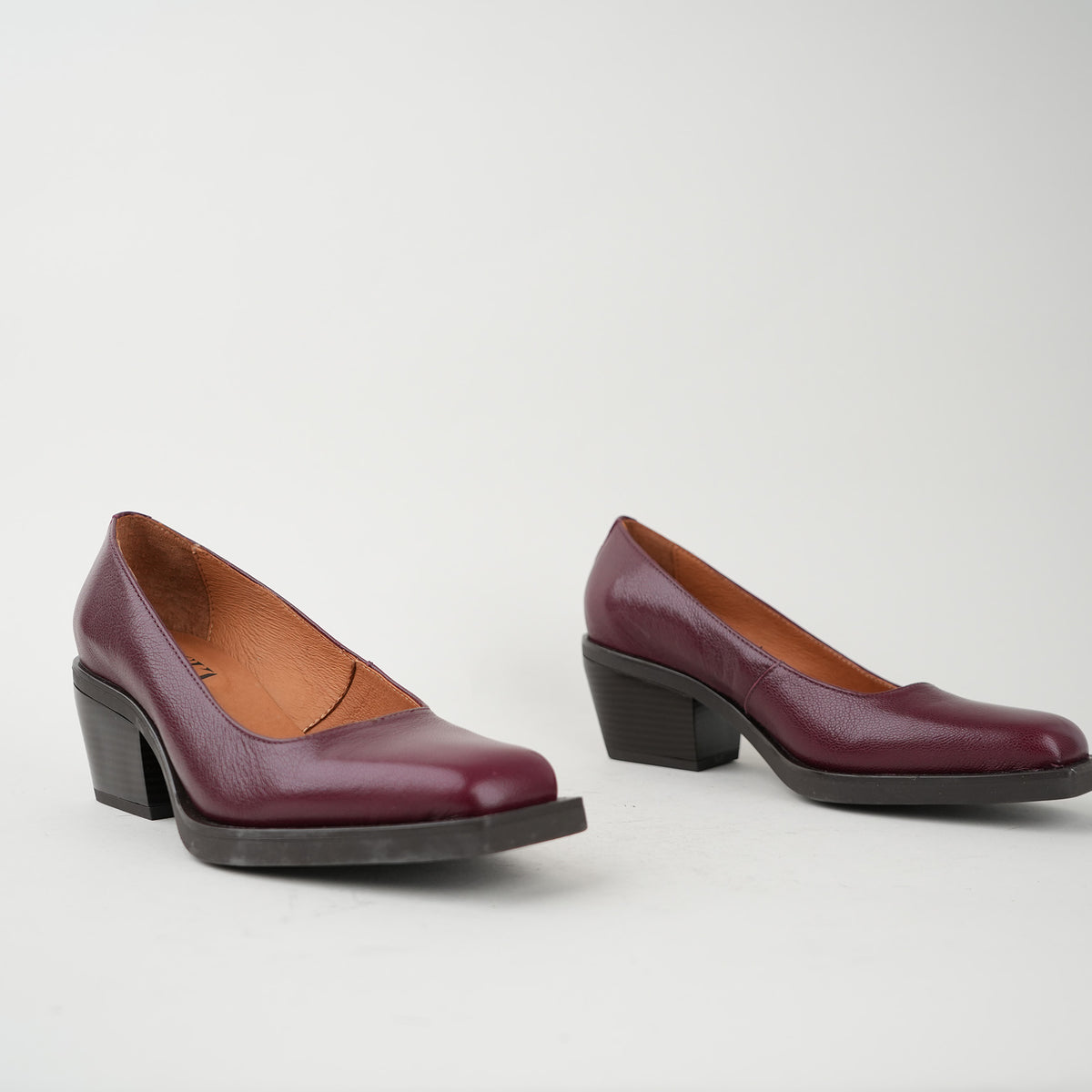 Sample - Gigi Plum - Size 37 (UK4)