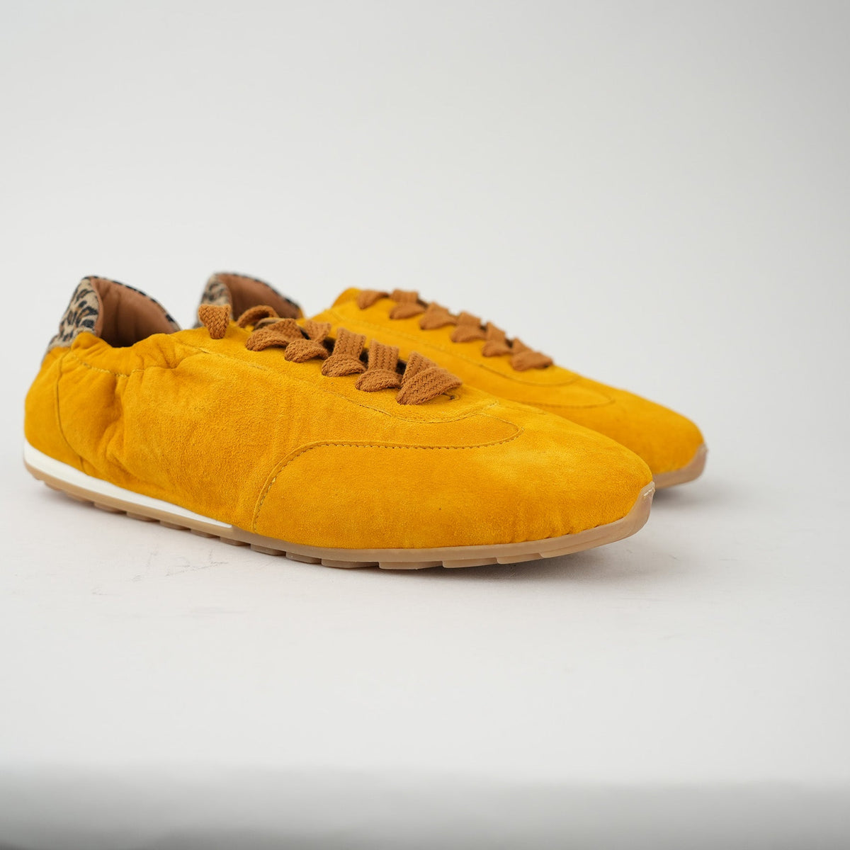Sample - Benny Mustard - Size 37 UK4 Trainer by Esska