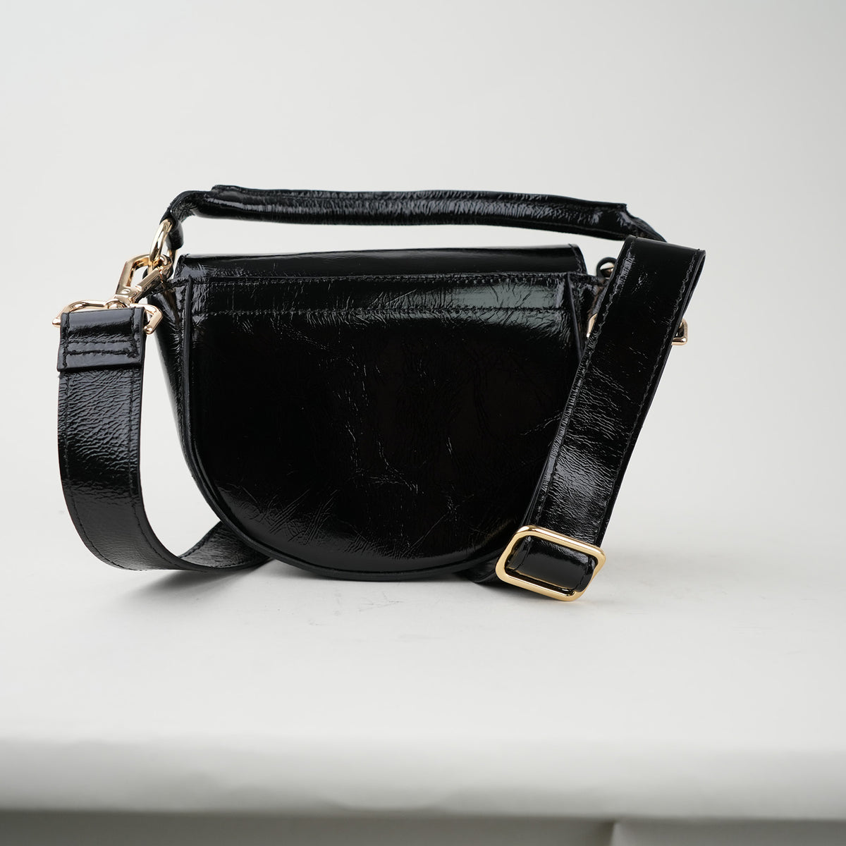 Sample - Remi Patent Black