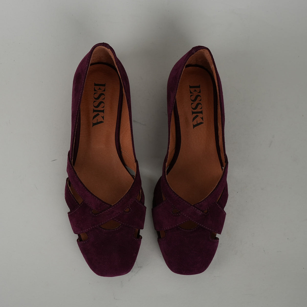 Sample - Ivory Plum - Size 37 UK4 Flat Shoe by Esska