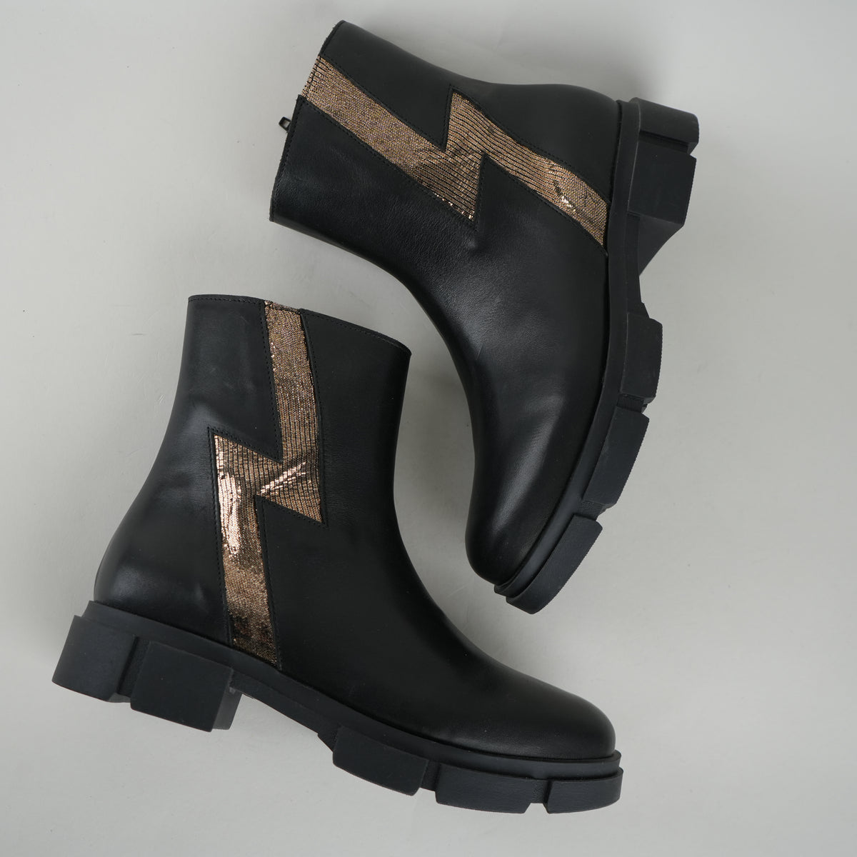 Sample - Jump Black - Size 37 UK4 Flat Boot by Esska