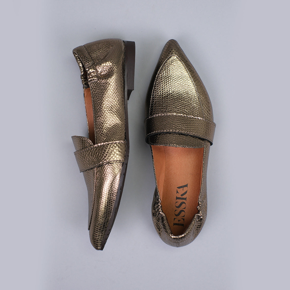 Hannah Smoke Flat Shoe by Esska