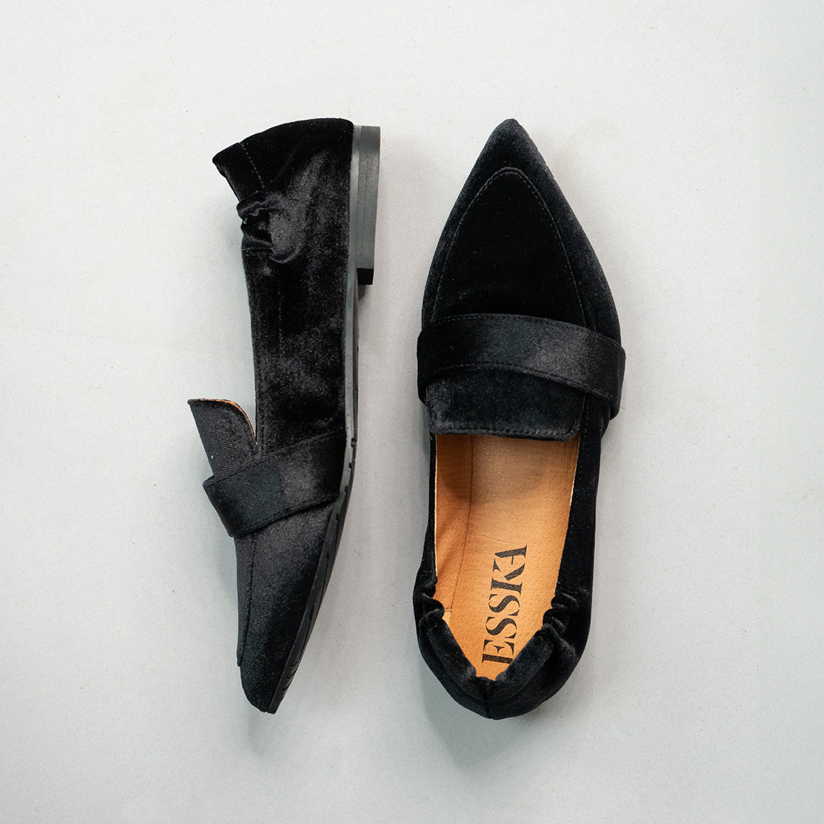 Hannah Vegan Velvet Black