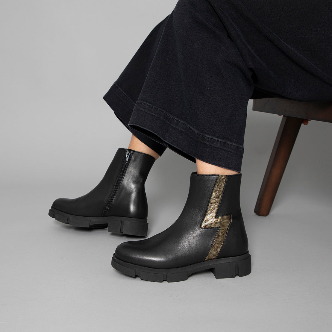 Jump Black Flat Boot by Esska