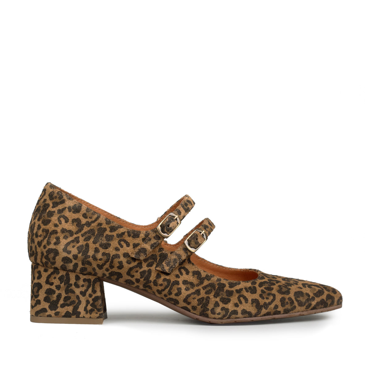 Laura WIDE Leopard Low Shoe by Esska