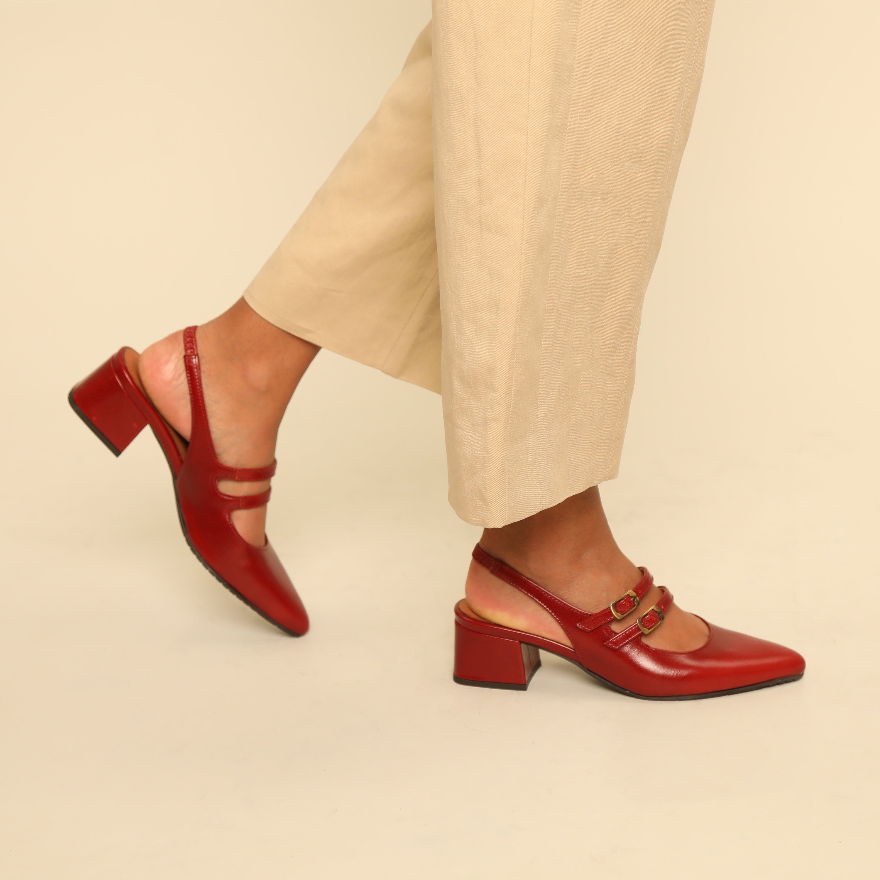 Layal Red Brick Low Shoe by Esska
