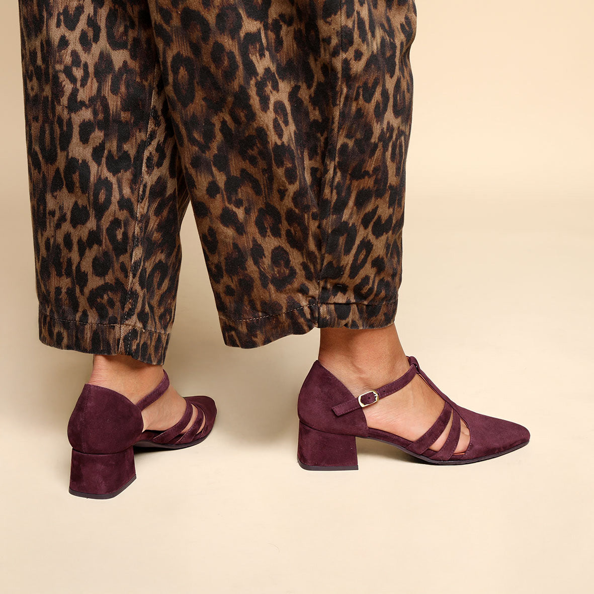 Lina Burgundy Suede Low Shoe by Esska