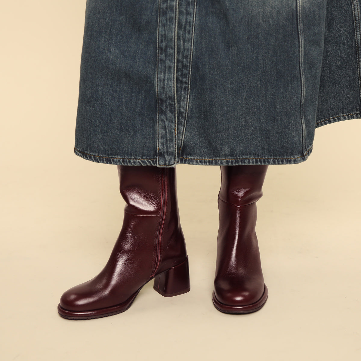 Margot Bordeaux Mid Boot by Esska