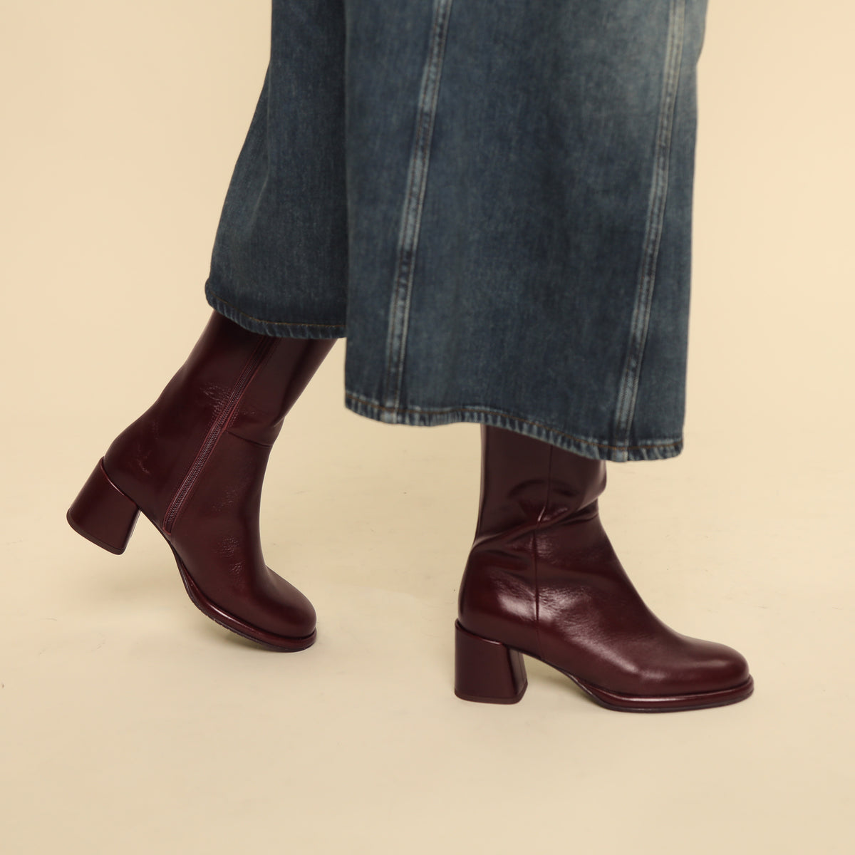 Margot Bordeaux Mid Boot by Esska