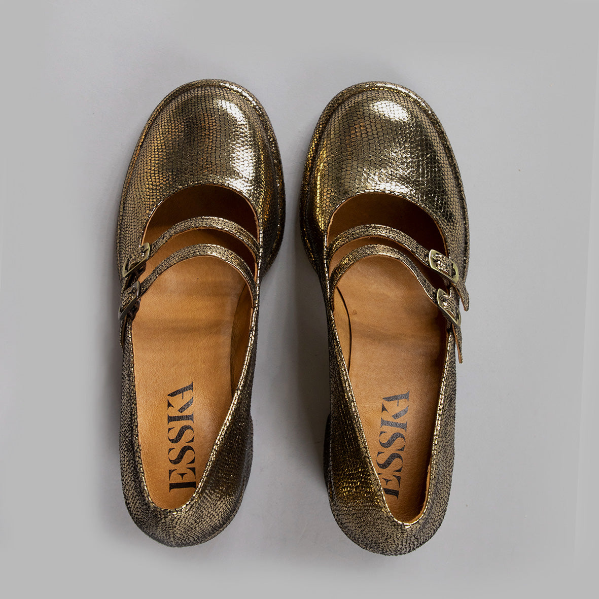 Maya Onyx Mid High Shoe by Esska