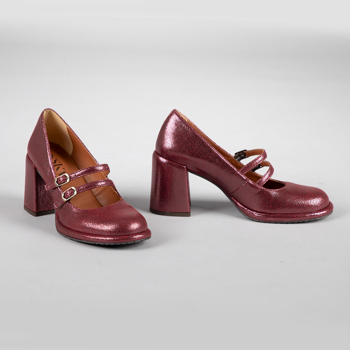 Maya Vegan Wine Mid High Shoe by Esska