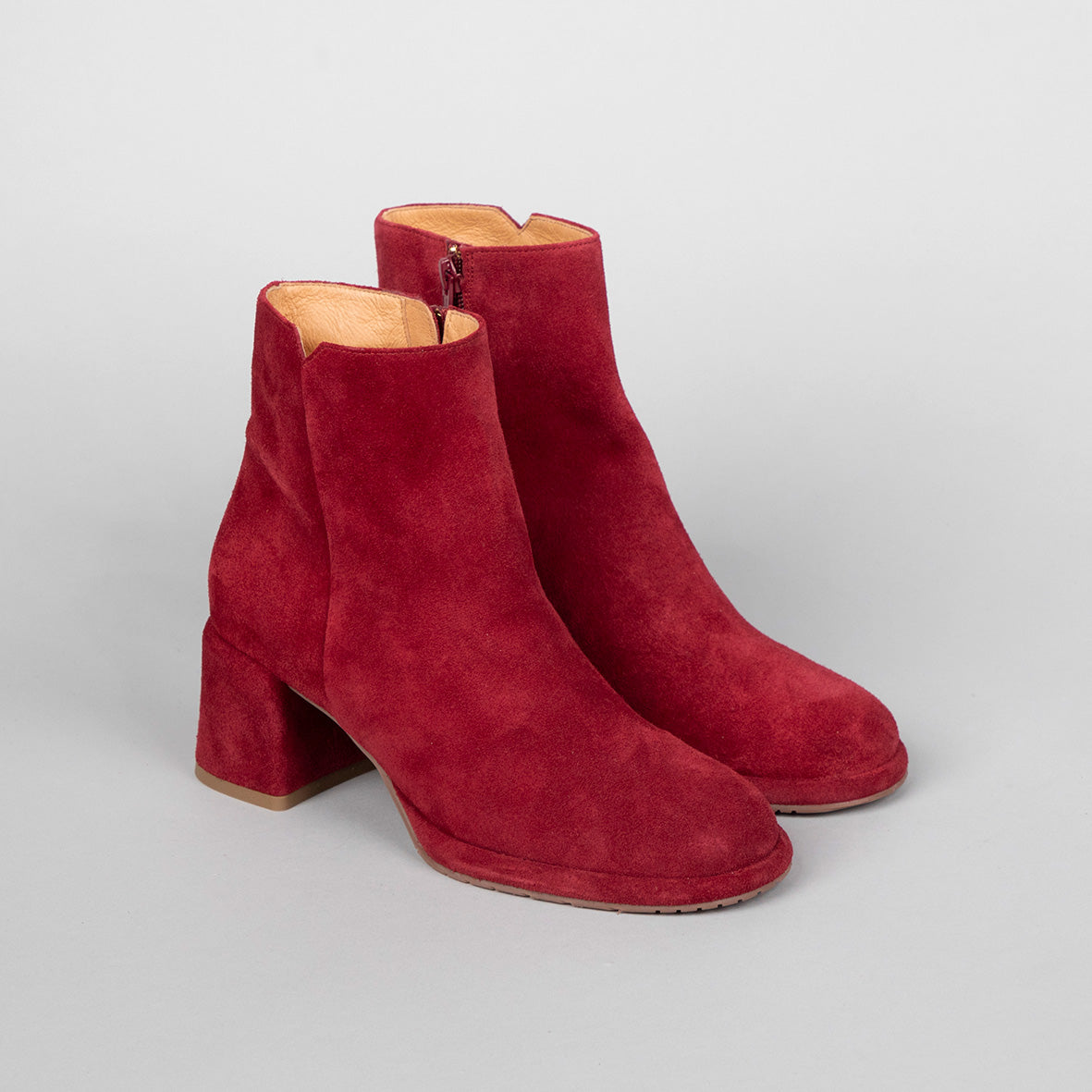Mona Wine Suede