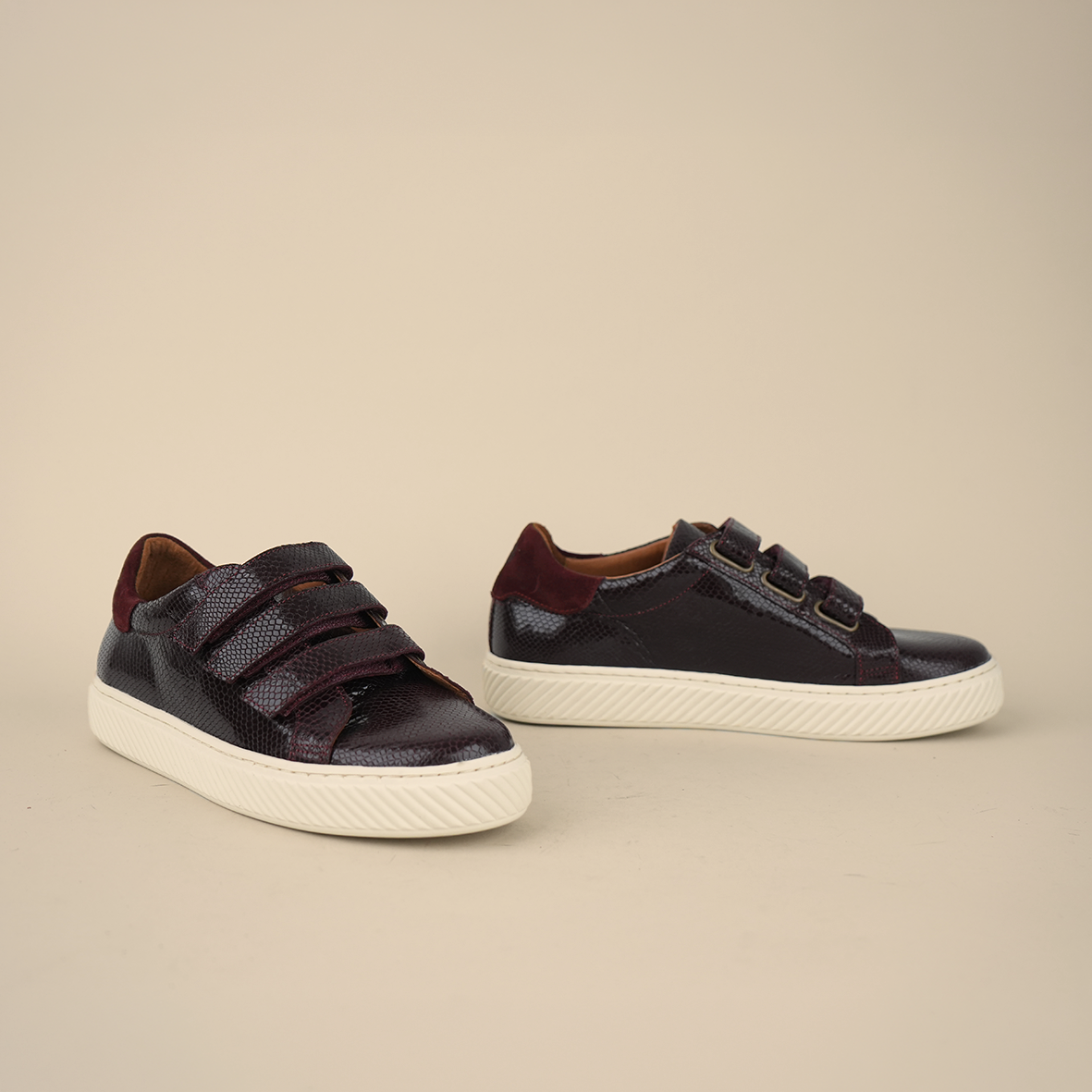 Narla Bordeaux Rept Trainer by Esska