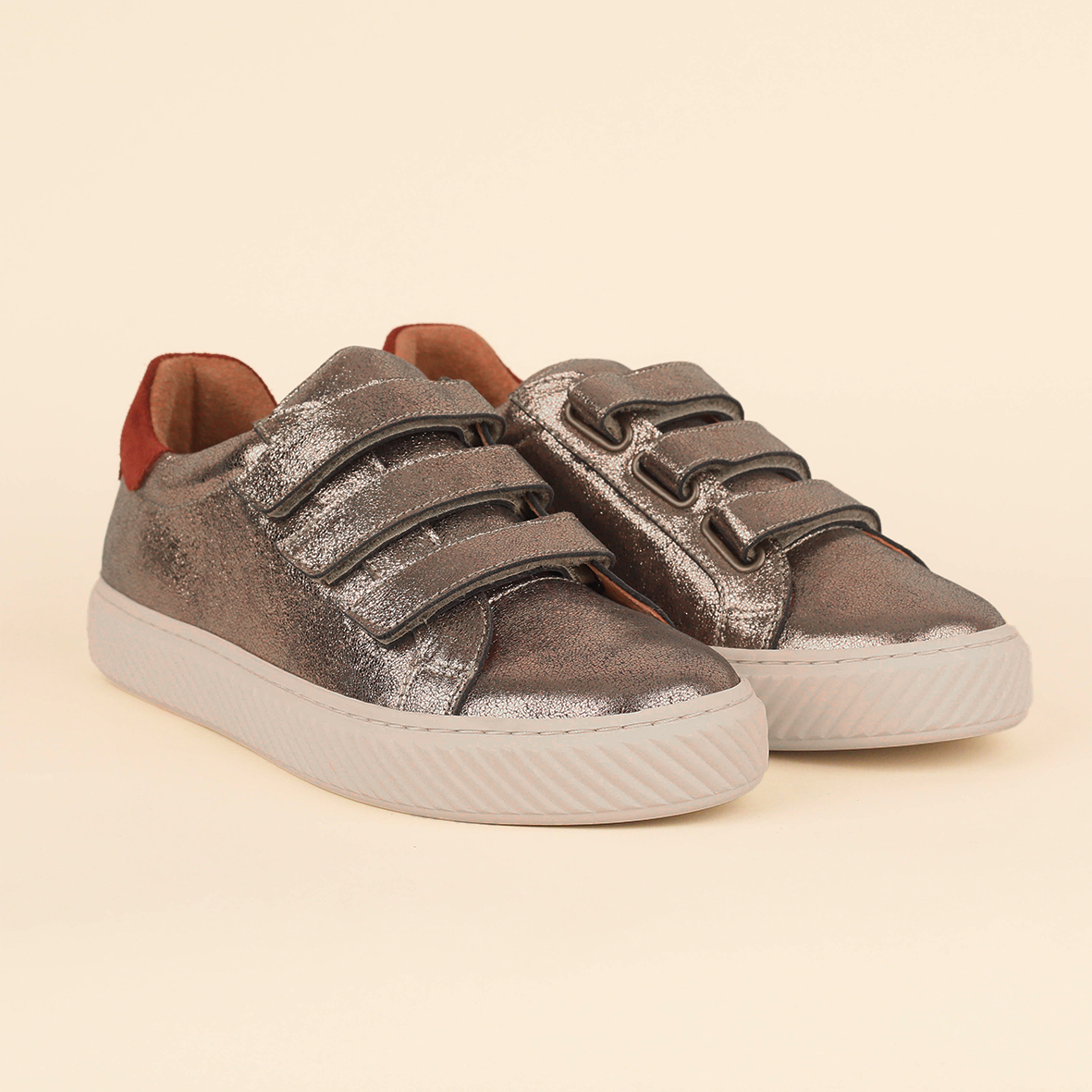 Second - Narla Metallic Iron - Size 37 UK4 Trainer by Esska