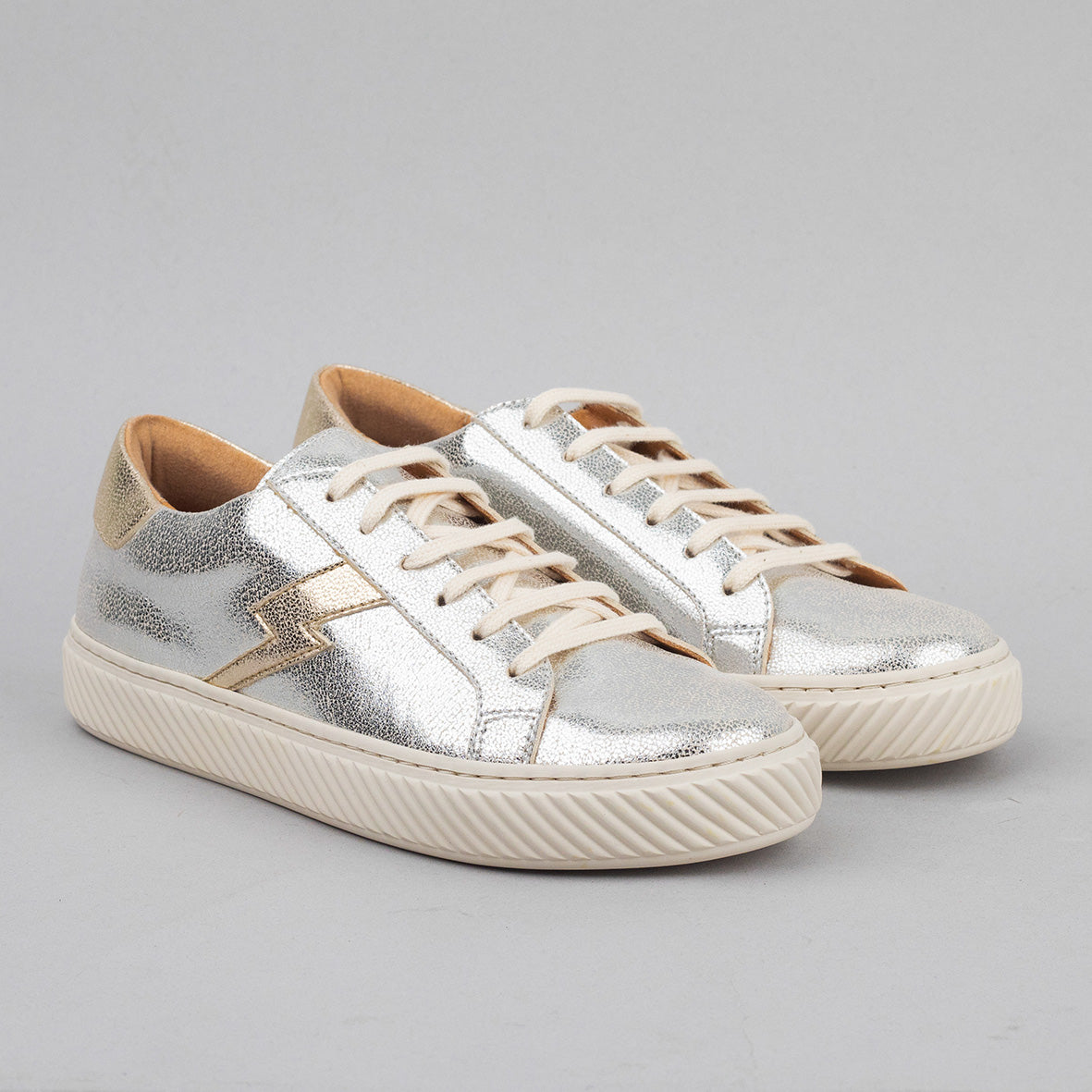 Nola Vegan Silver SP Trainer by Esska