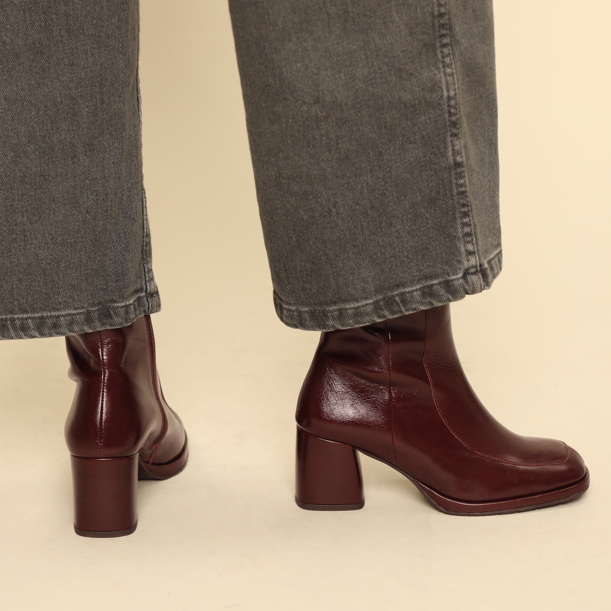 Pascale Bordeaux Mid Boot by Esska