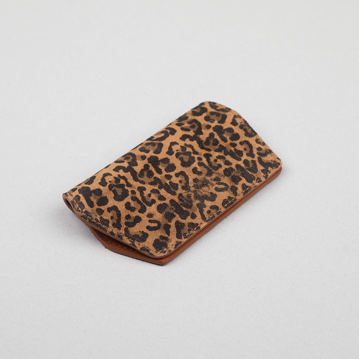 Reem Glasses Case - Leopard