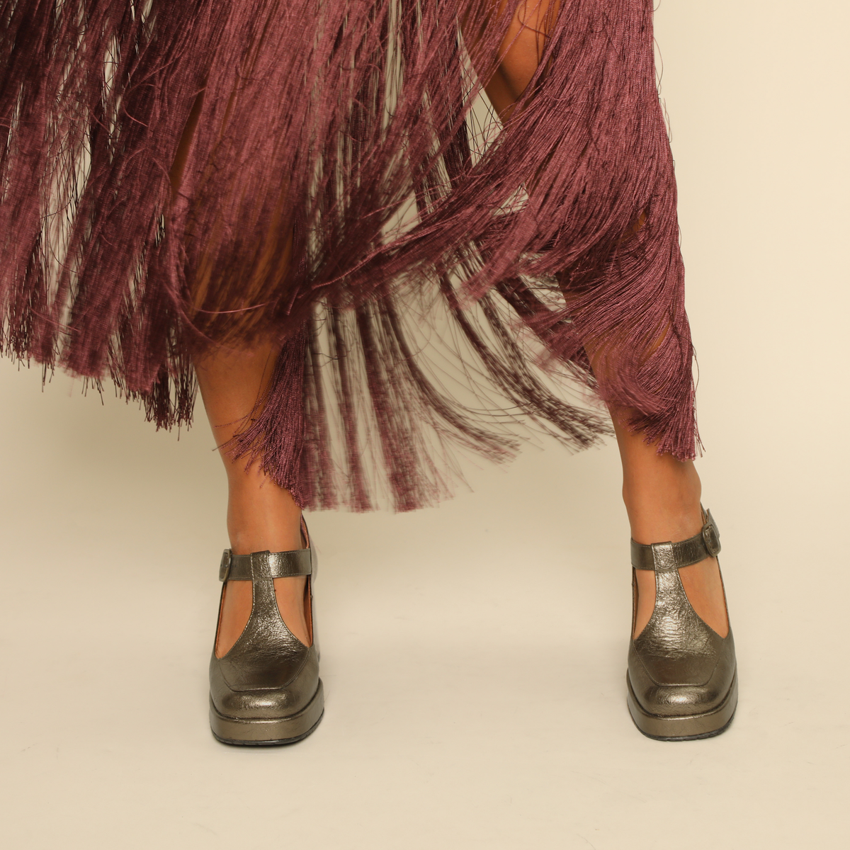 Saffron Metallic Smoke Mid Shoe by Esska