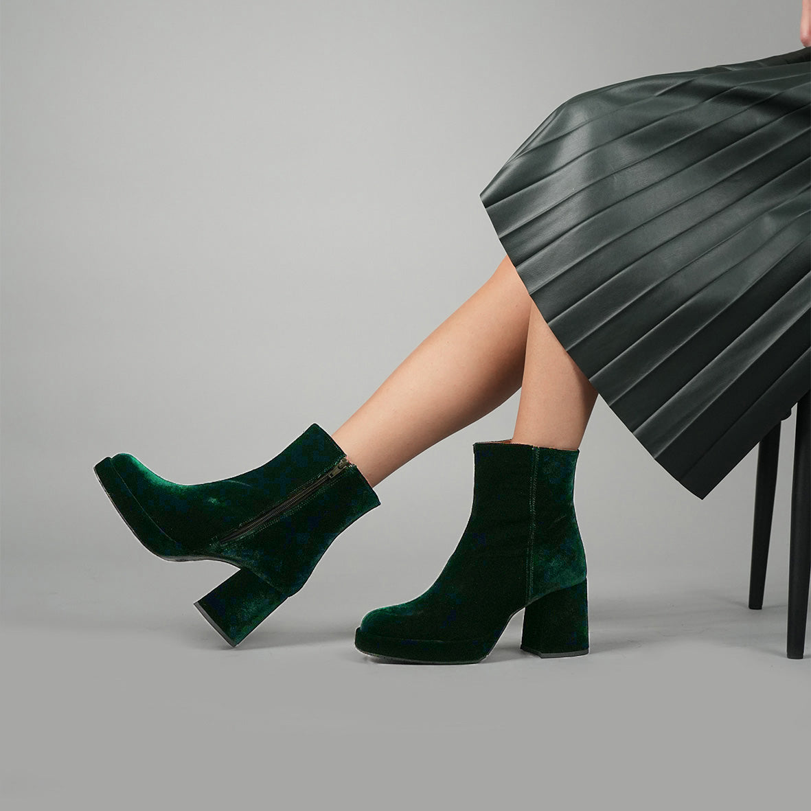 Sassy Vegan Velvet Green Mid Boot by Esska