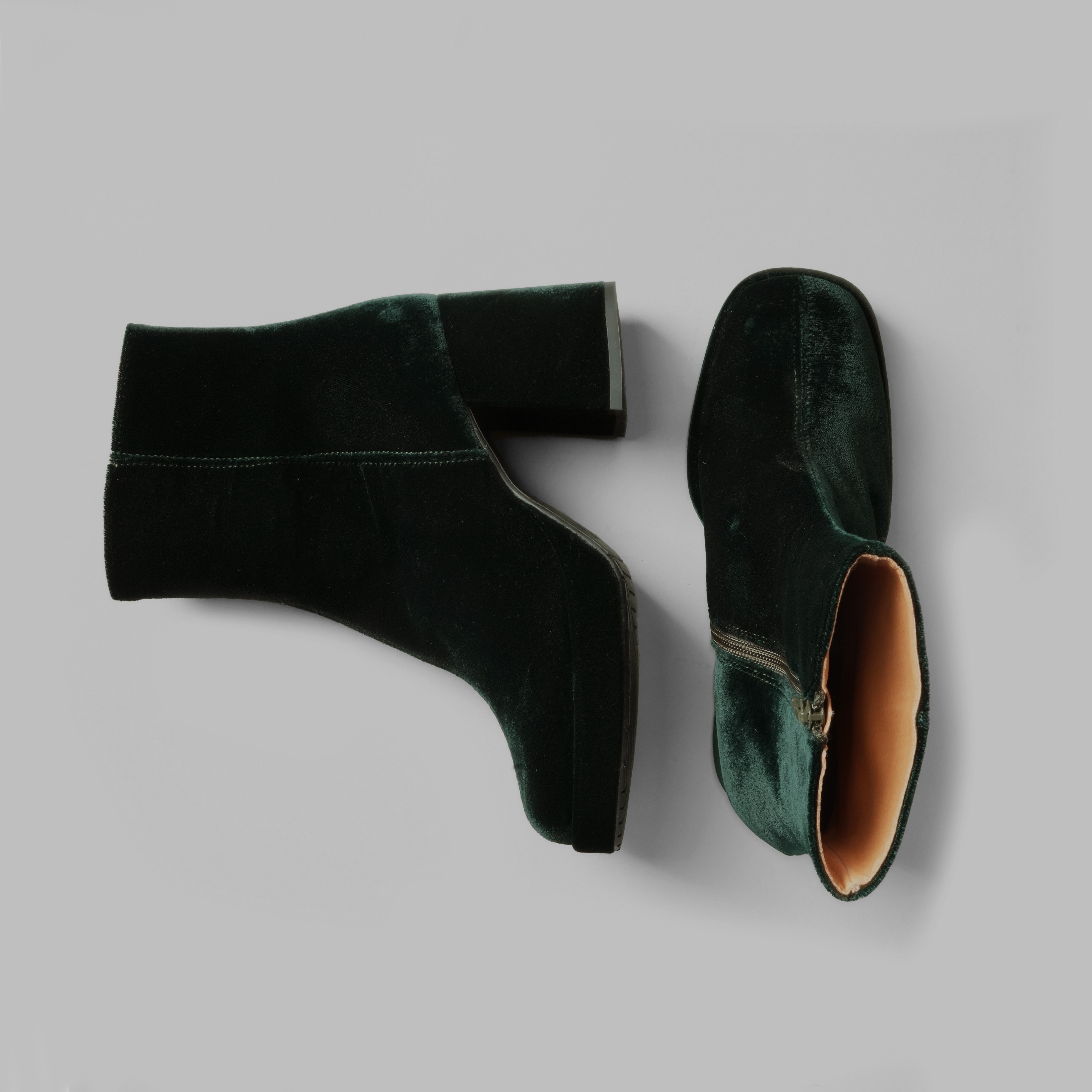 Sassy Vegan Velvet Green Mid Boot by Esska