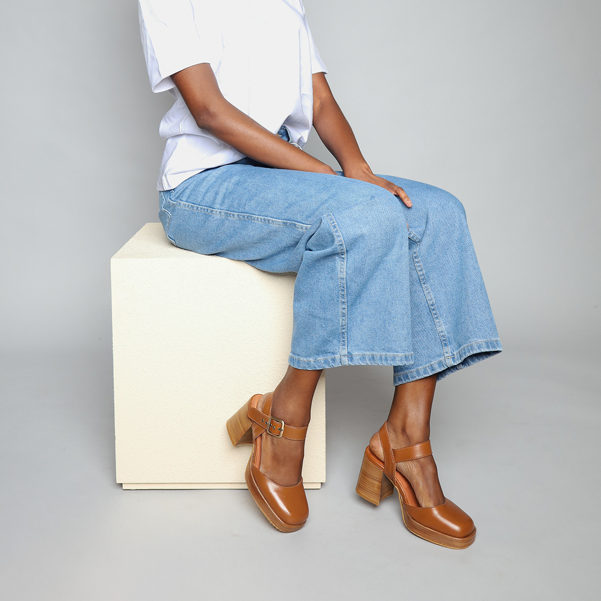 Selena Tan Mid High Shoe by Esska