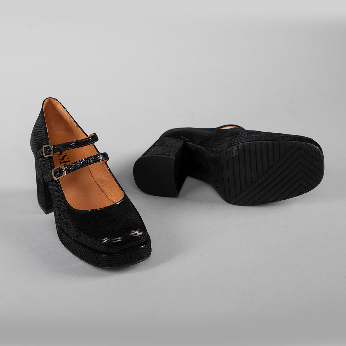 Sienna Black Metallic | ESSKA