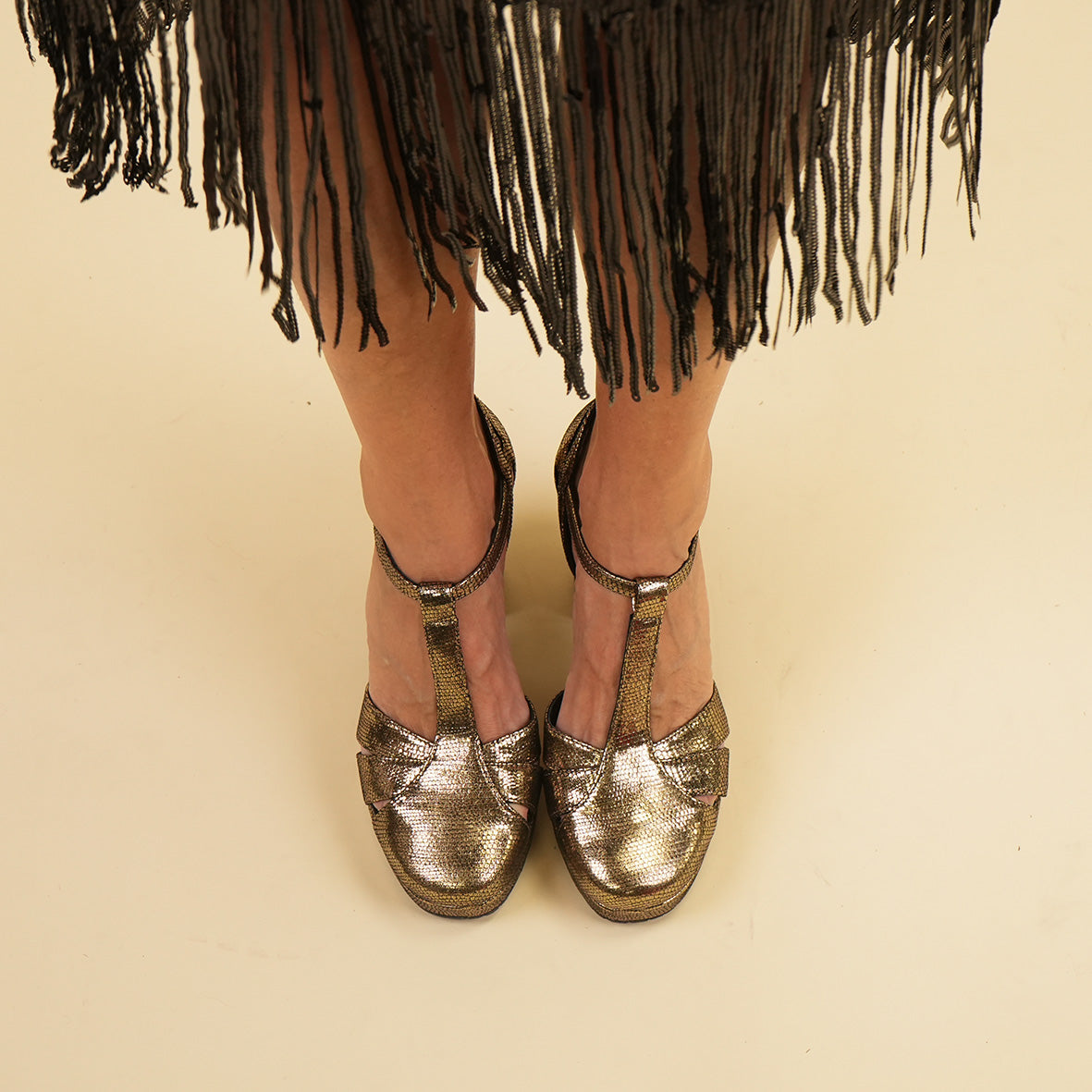 Venice Onyx High Shoe by Esska
