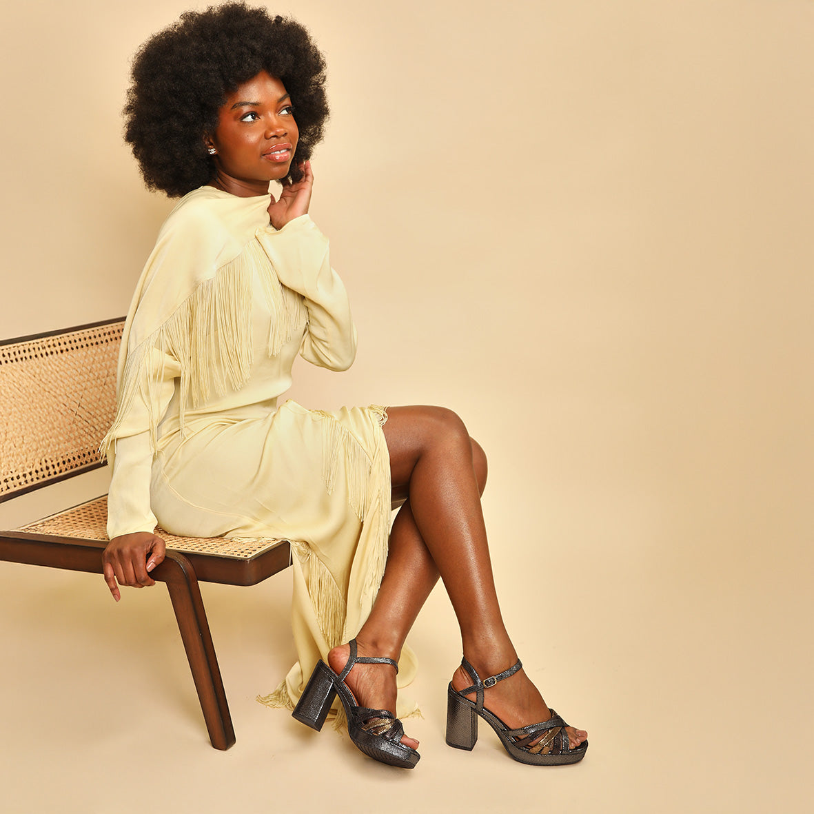 Veronica Metallic Niquel High Sandal by Esska