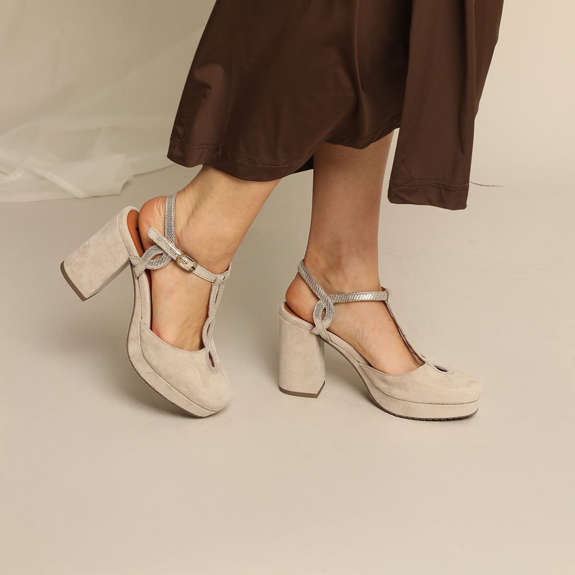 Viola Stone High Shoe by Esska