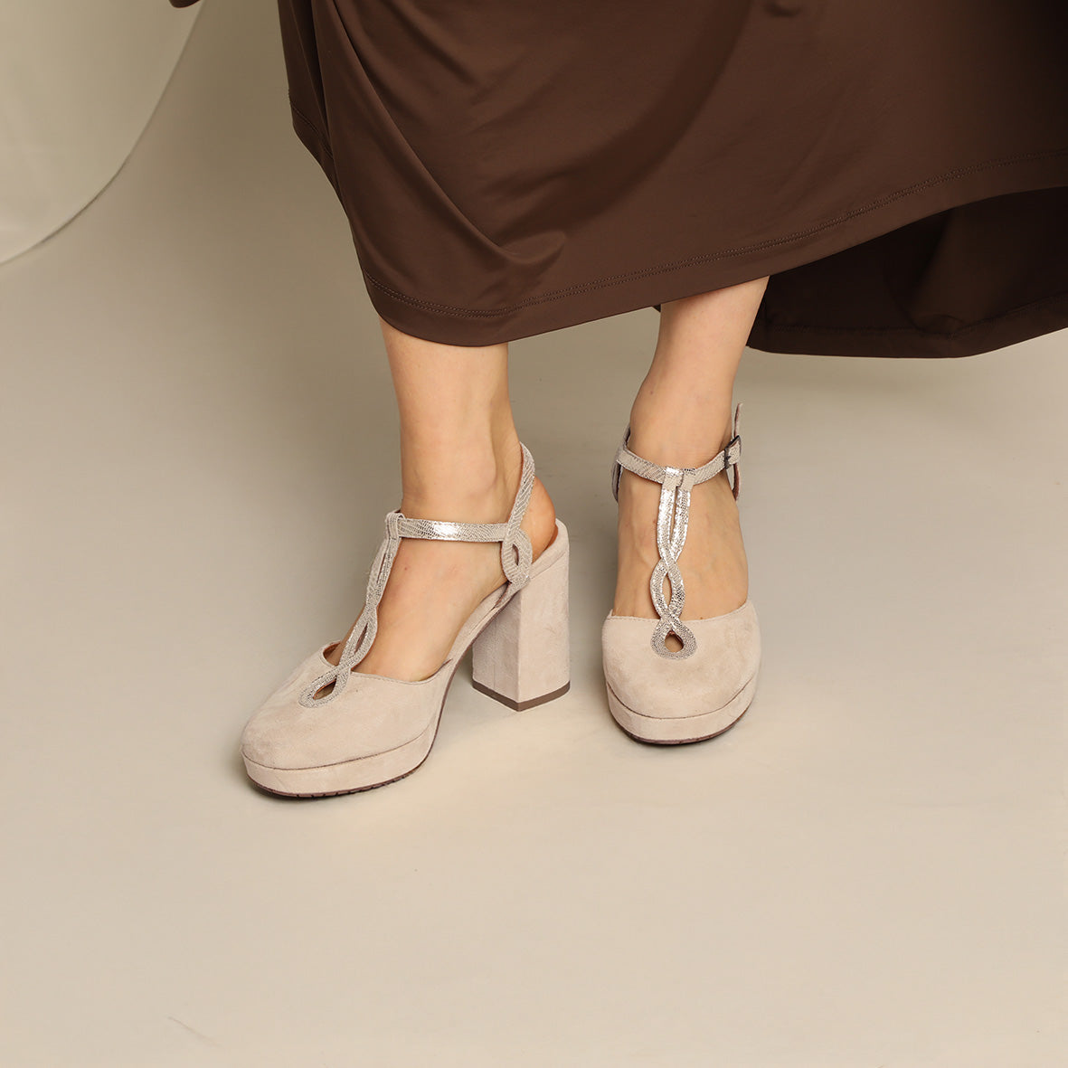 Viola Stone High Shoe by Esska