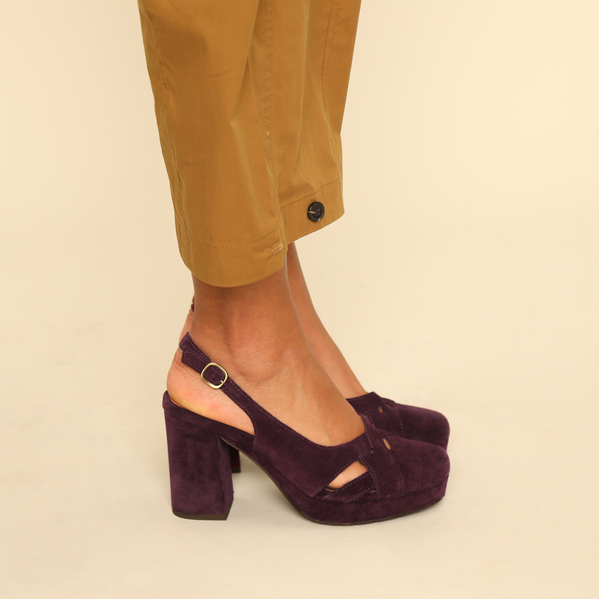 Vivian Plum High Shoe by Esska