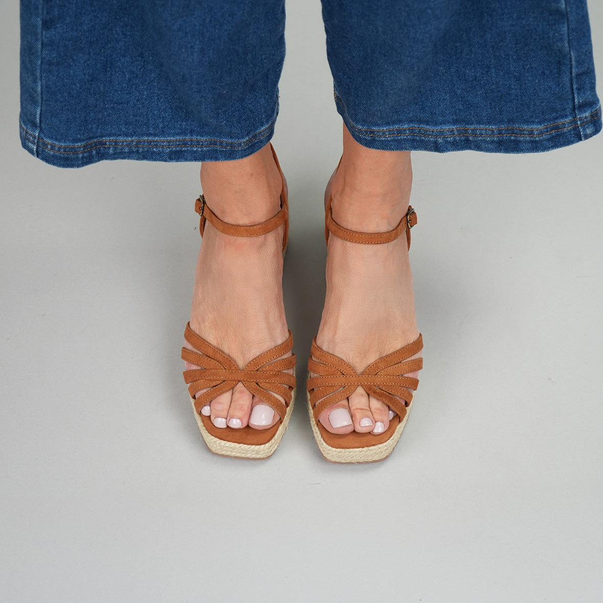 Wafa WIDE Tan Low Sandal by Esska