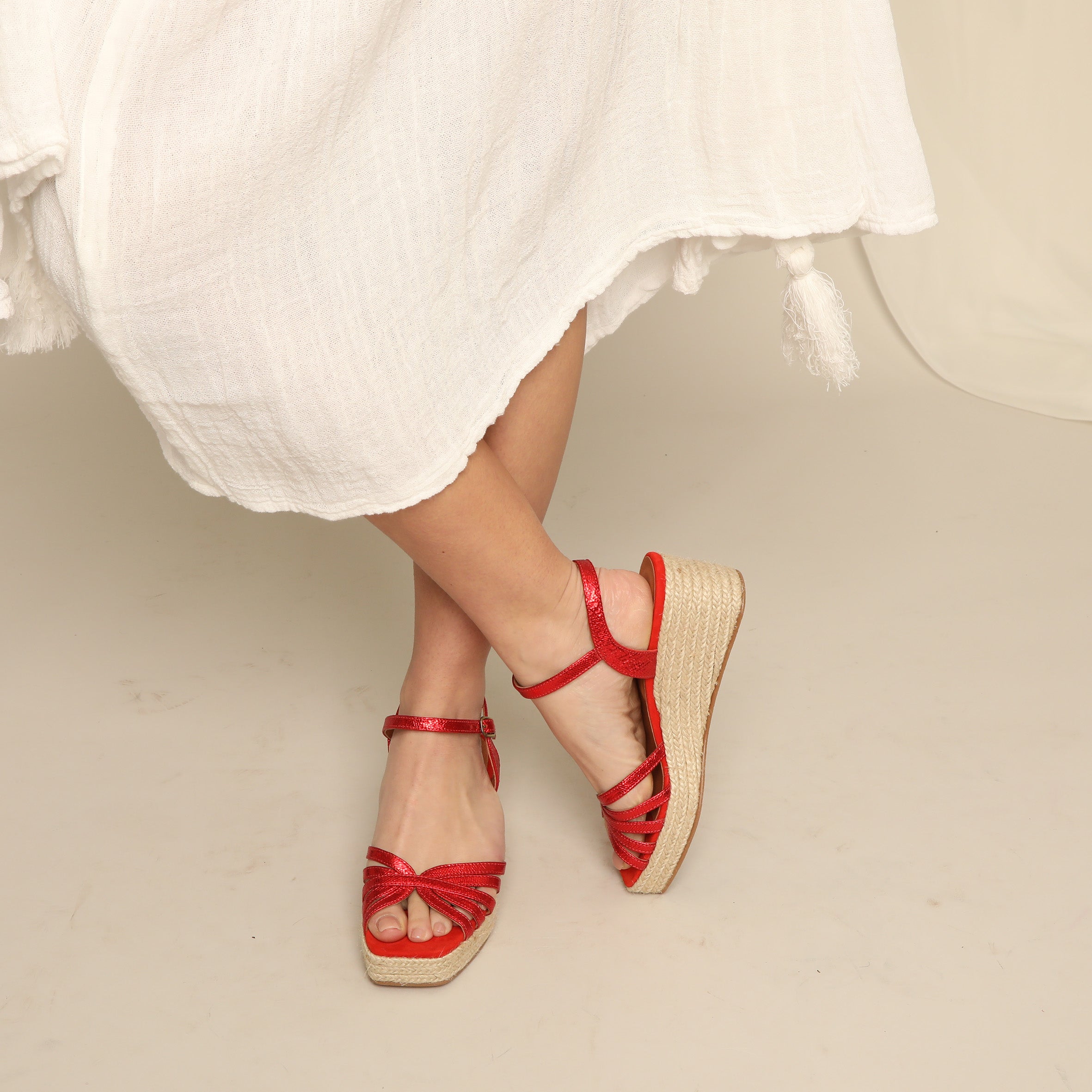 Wafa Metallic Red Low Sandal by Esska